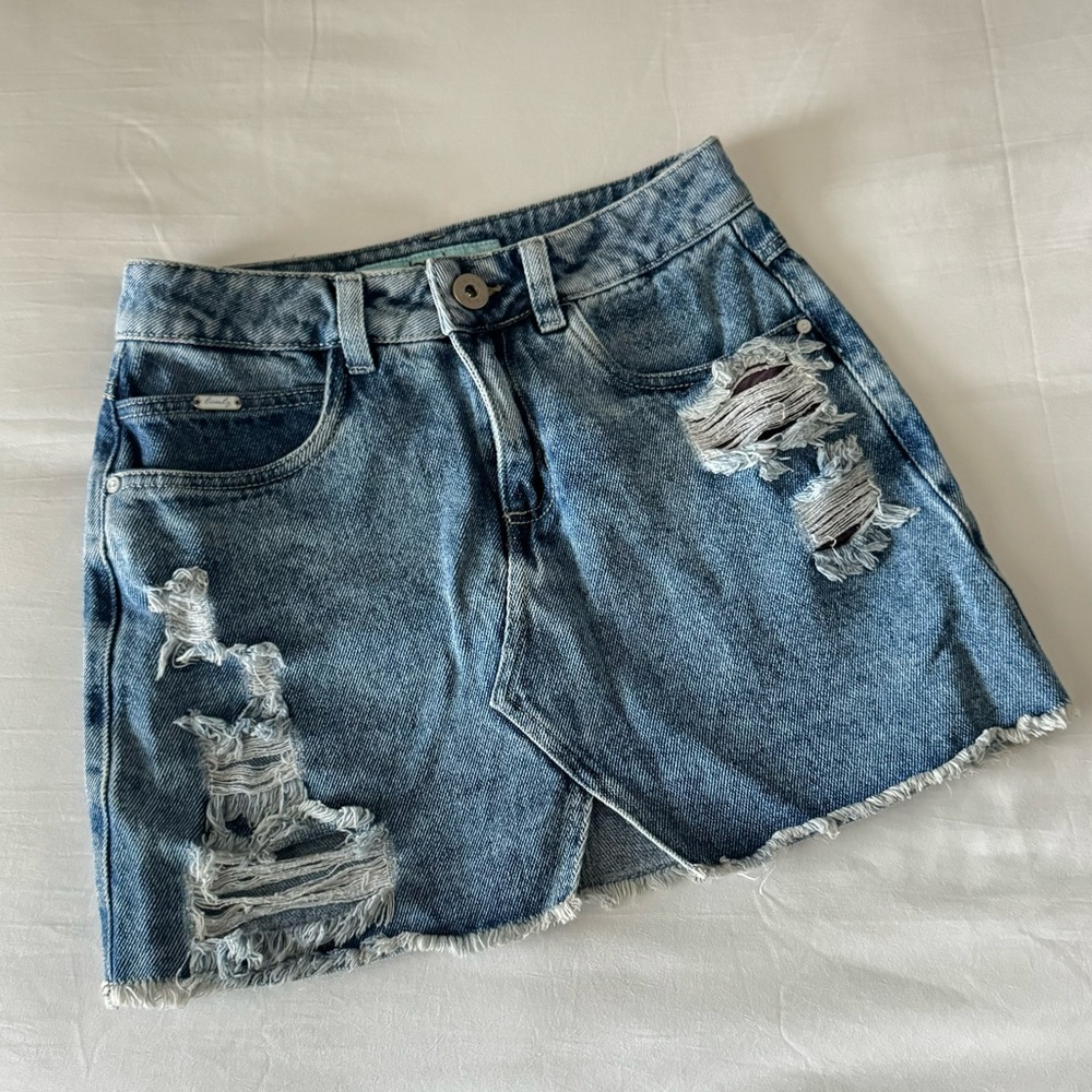 Skirt jeans size 4 - fit so well! High rise
